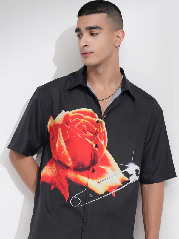 Men’s Relaxed Fit Black Printed Casual Shirt for Indoor and Outdoor Activities