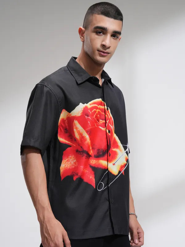 Men’s Relaxed Fit Black Printed Casual Shirt for Indoor and Outdoor Activities
