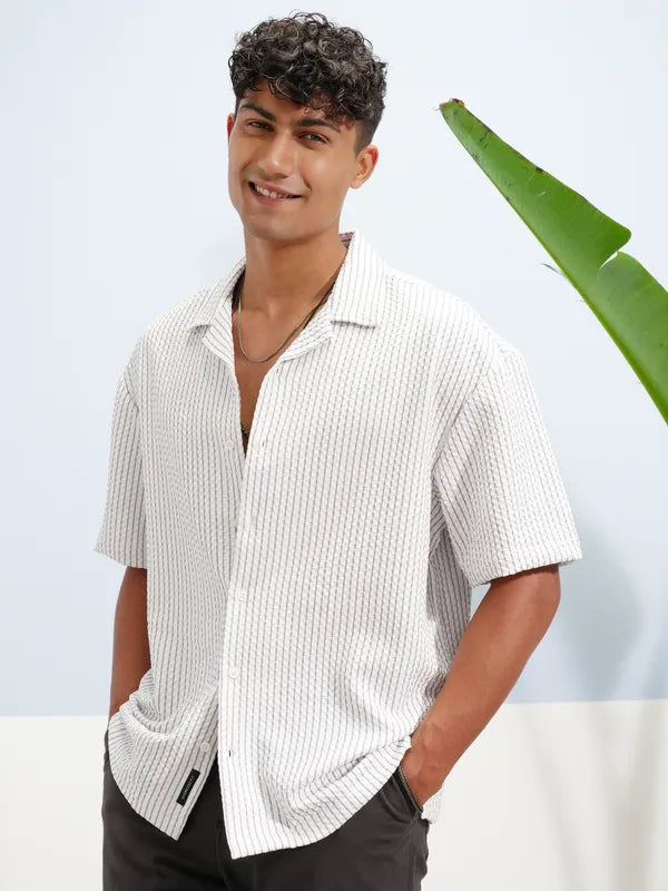 Fashionable Men’s White Self Design Oversized Fit Shirt for Parties and Casual Looks