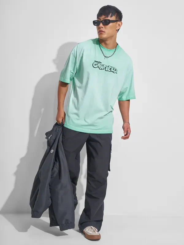 Stylish Men’s Round Neck Oversized T-Shirt Featuring Garfield Print