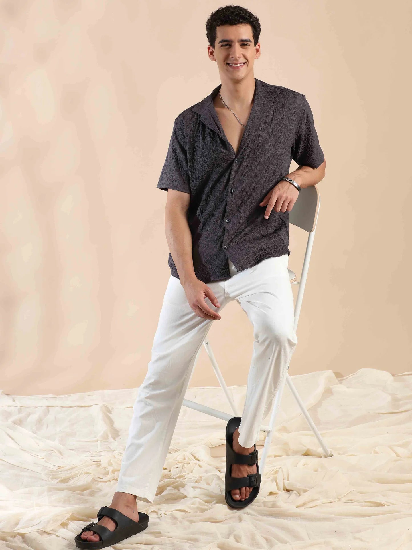 Lightweight Pebble Beach Paradise Popcorn Shirt for Men with Modern Styling