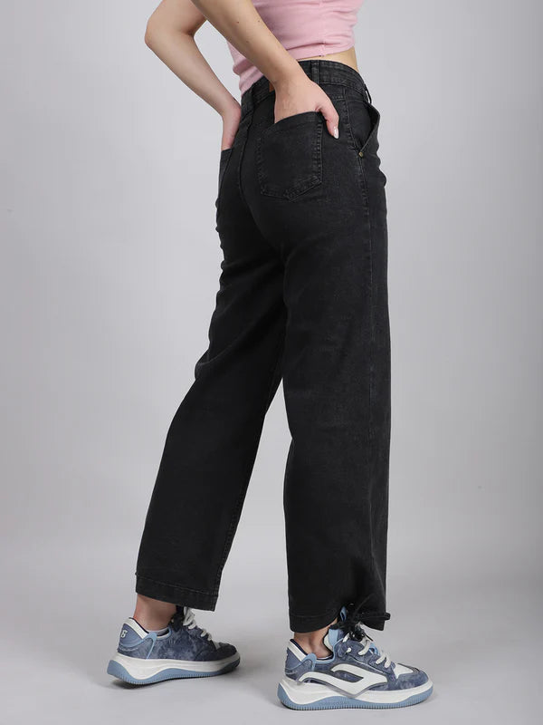 Mid Waist Black Denim Jeans for a Comfortable and Timeless Casual Look