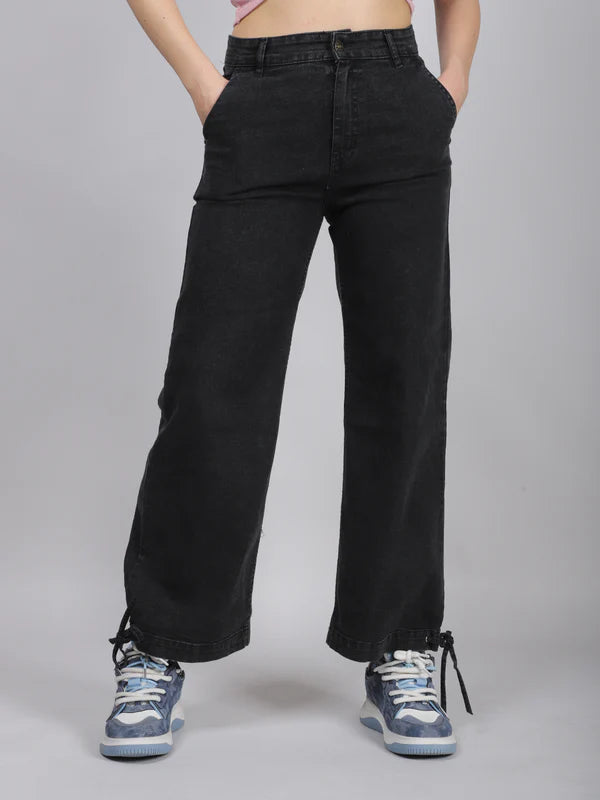 Mid Waist Black Denim Jeans for a Comfortable and Timeless Casual Look