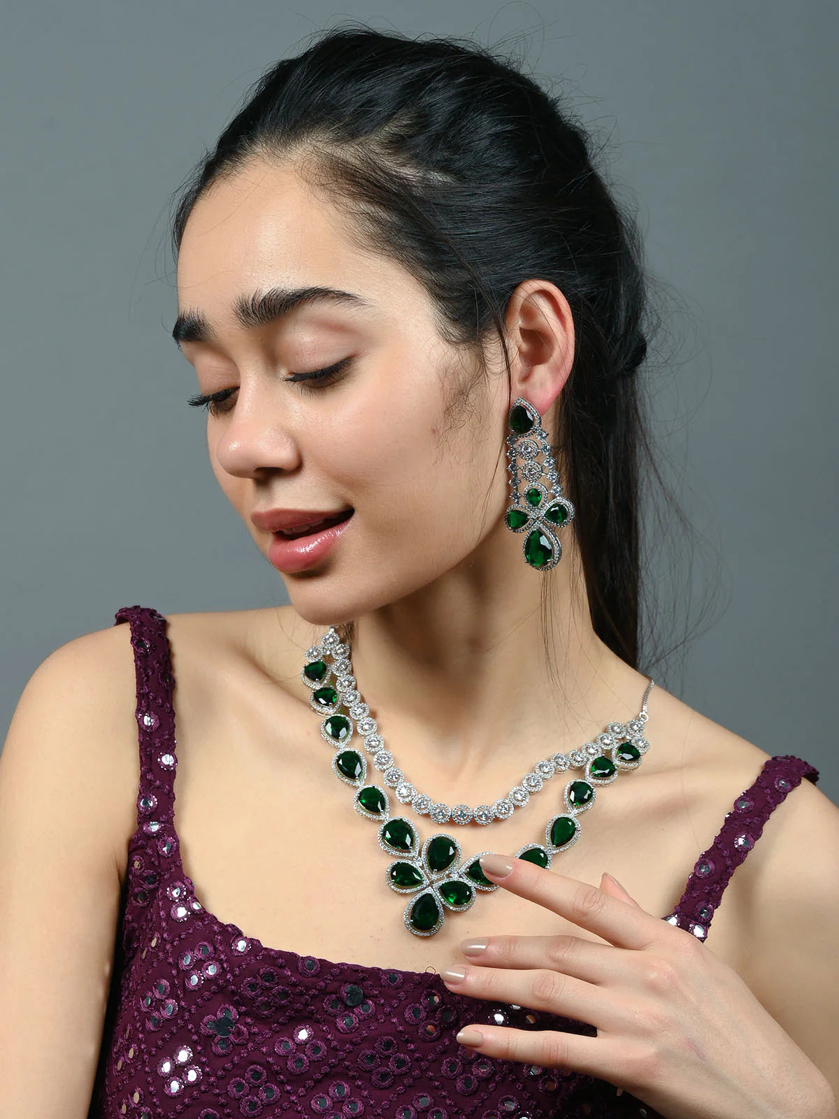 Stylish Dark Green Alloy Embellished Jewellery Set for Women Ideal for Evening Parties and Special Occasions