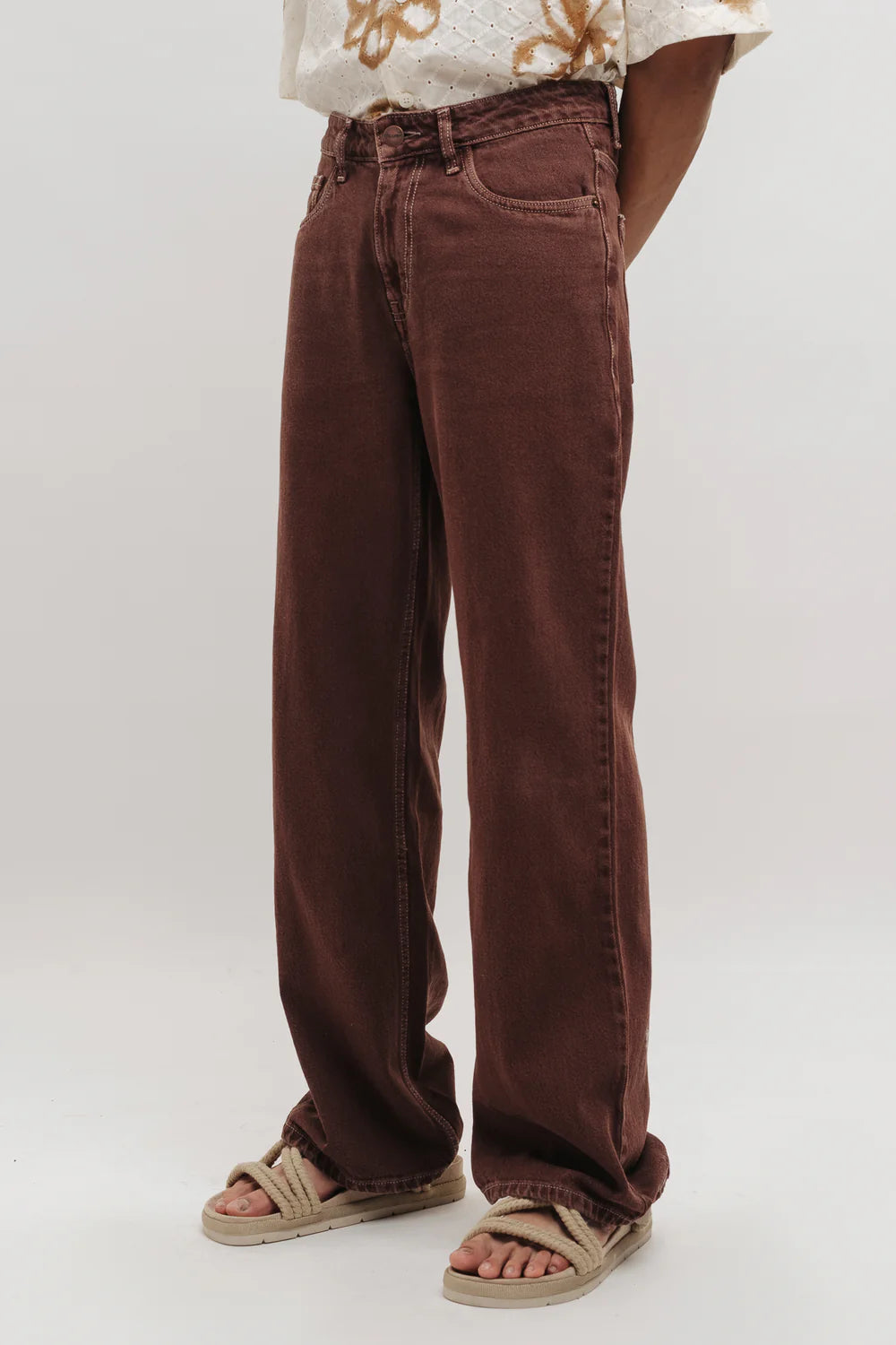 Brown Men’s Straight Fit Jeans Classic Everyday Denim Pants for Casual Wear