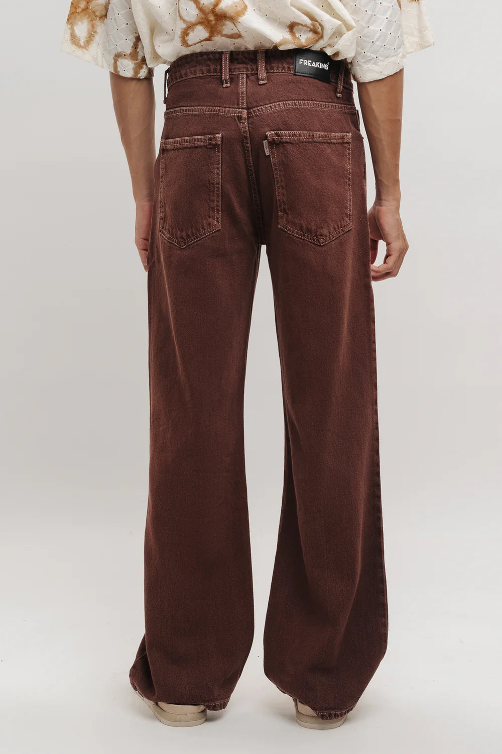 Brown Men’s Straight Fit Jeans Classic Everyday Denim Pants for Casual Wear
