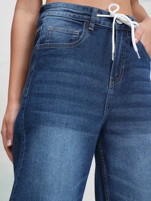 Women Blue Stretchable Denim Wide Leg Jeans with Relaxed and Trendy Look