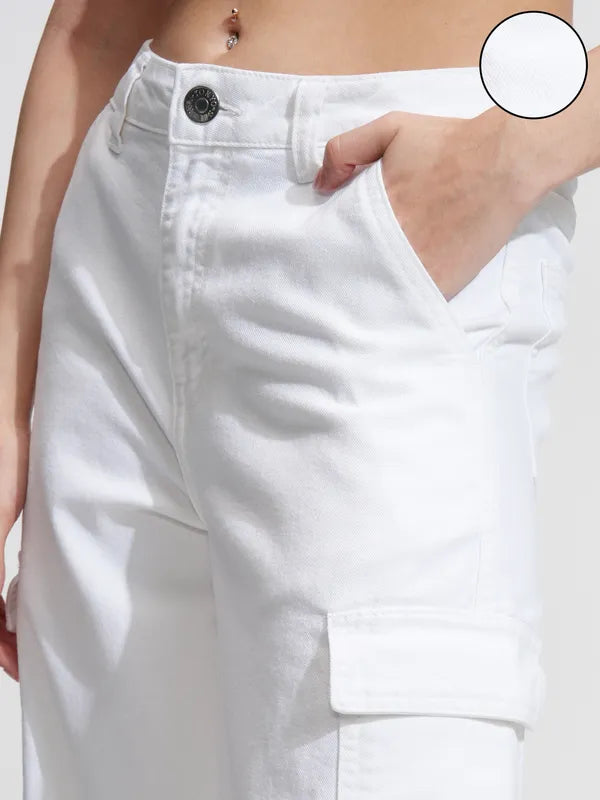 Women White Wide Leg Jeans with Modern Fit and Elegant Casual Appeal