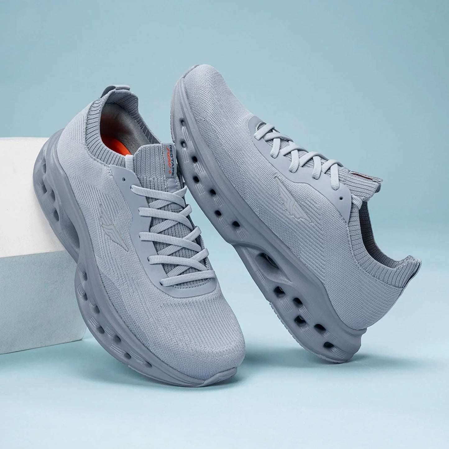 Trendy Athleisure Shoes for Men Modern Durable Casual Footwear for Streetwear and Lifestyle