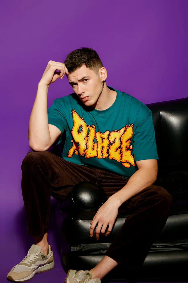 Contemporary Men’s Oversized T-shirt with Modern Style and Premium Cotton Material