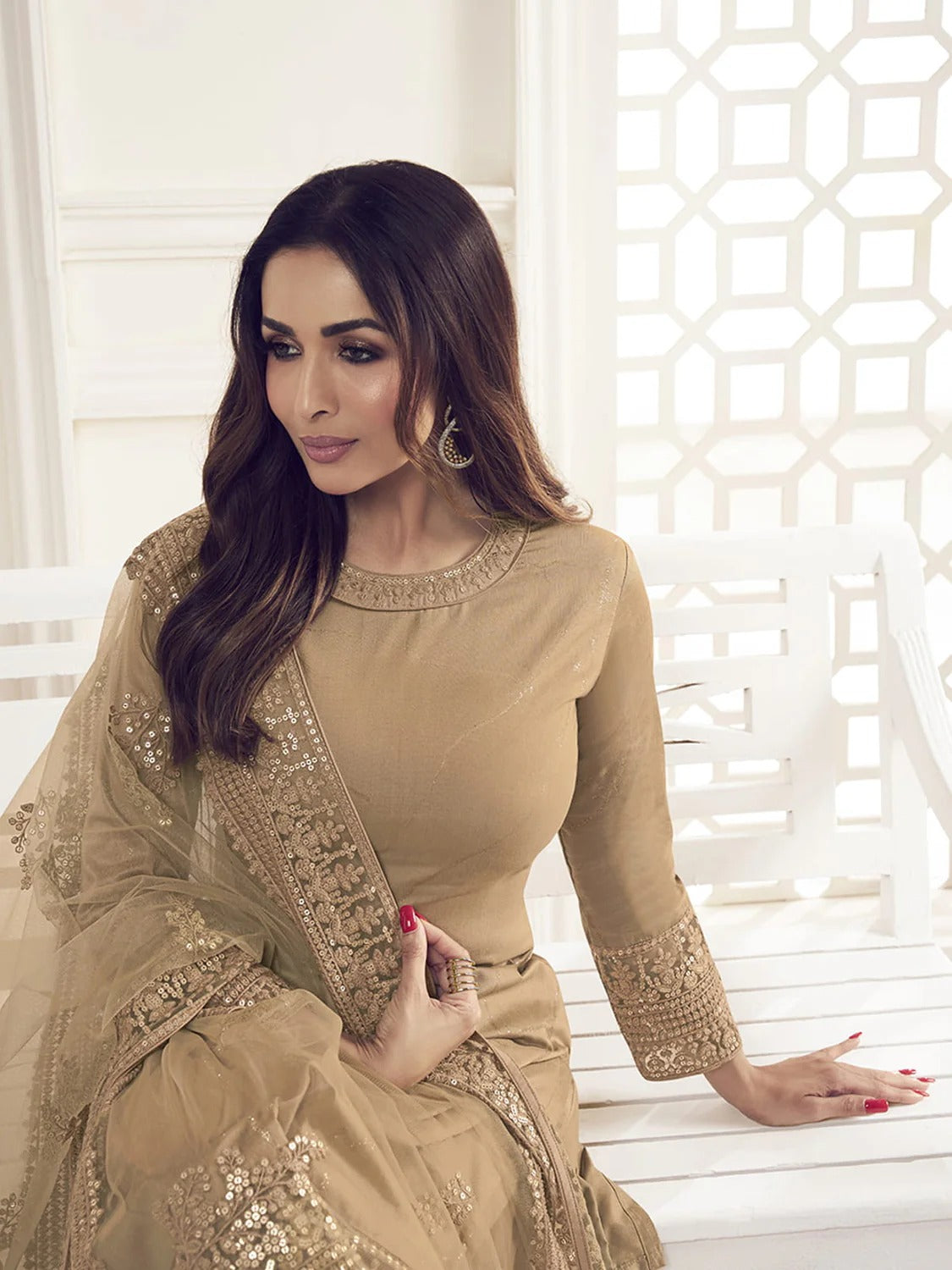 Malaika Arora Beige Floral Thread & Sequins Embroidered Kurta Set