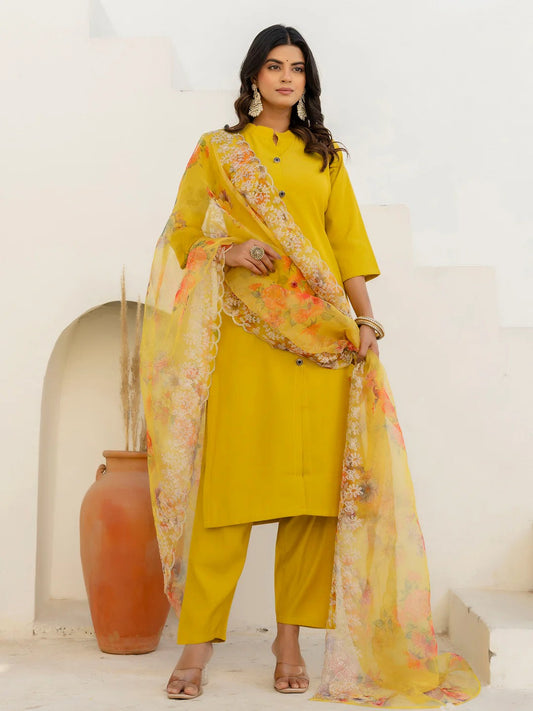 Women’s Anarkali Kurta & Pant Set with Embroidered Dupatta